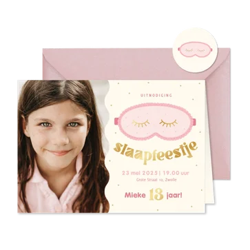 Slaapfeestje uitnodiging met foto en slaapmasker 